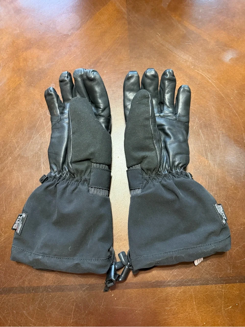 Black Heated Ski Gloves with Touchscreen Tips